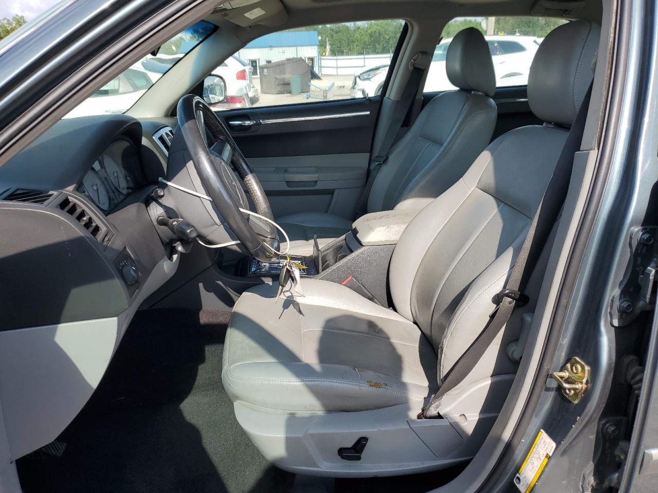 2006 Chrysler 300 Touring VIN: 2C3KA53G86H350268 Lot: 66343485