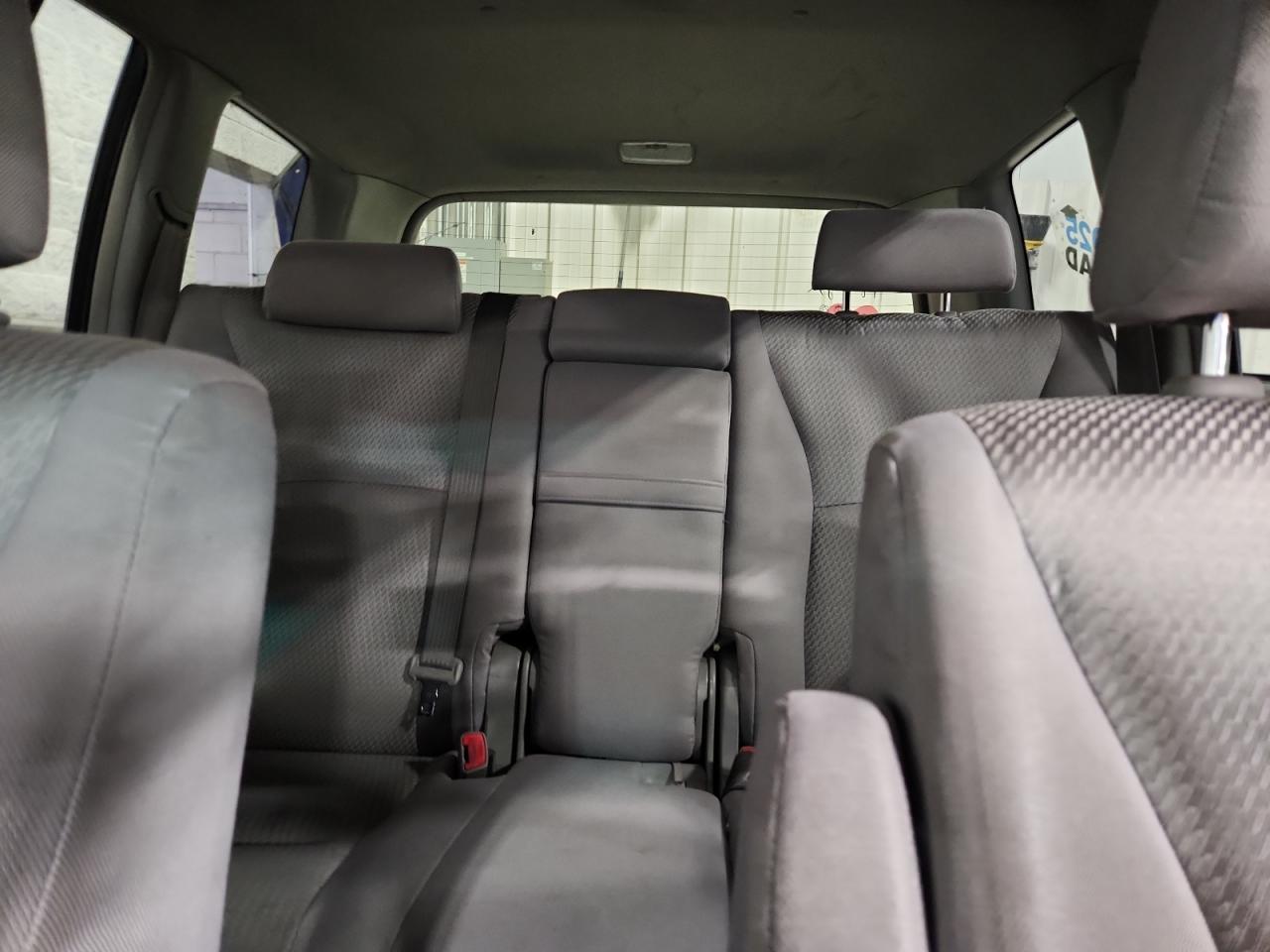 2004 Toyota Highlander Base VIN: JTEGP21A340020936 Lot: 68527525