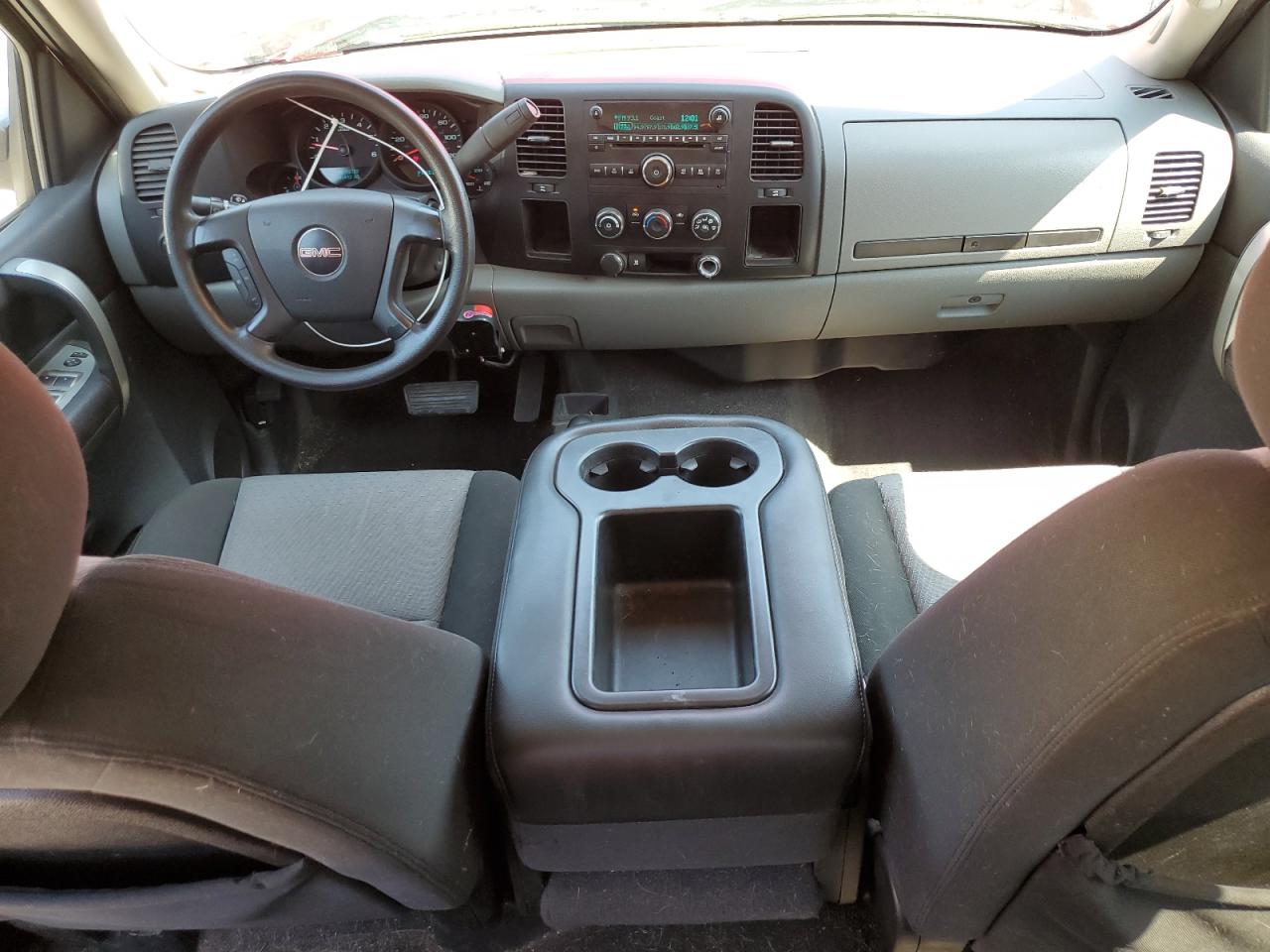 2009 GMC Sierra K1500 VIN: 3GTEK13C19G217593 Lot: 67382395