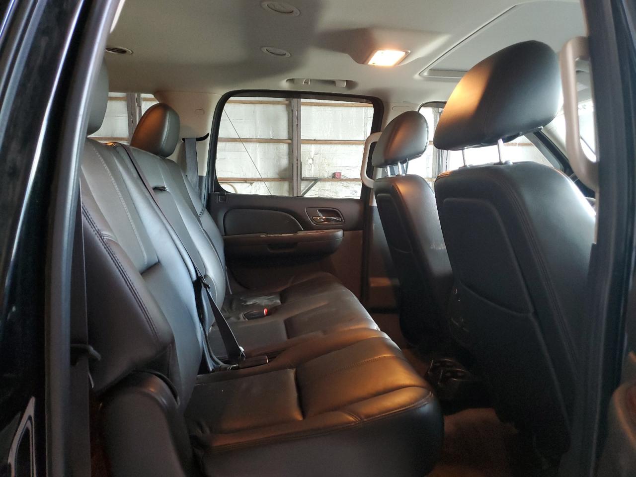 2011 Chevrolet Suburban K1500 Lt VIN: 1GNSKJE32BR293336 Lot: 67741415