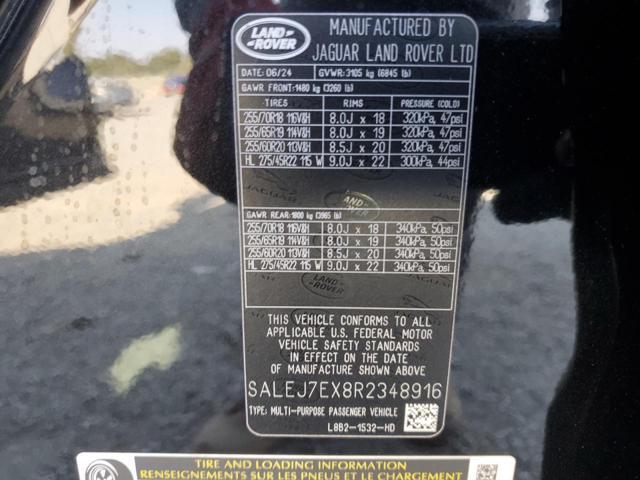 2024 Land Rover Defender 110 S VIN: SALEJ7EX8R2348916 Lot: 68785795