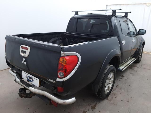 2009 MITSUBISHI L200 ANML