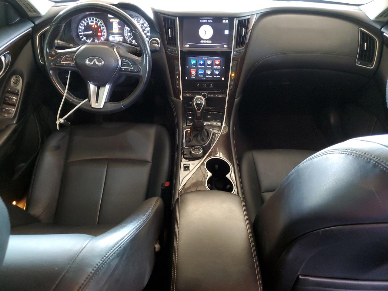 2018 Infiniti Q50 Luxe VIN: JN1EV7APXJM359896 Lot: 69716385