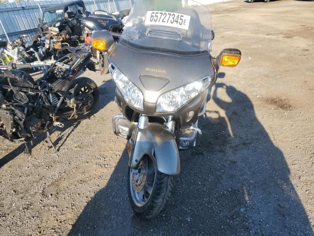 2004 HONDA GL1800   