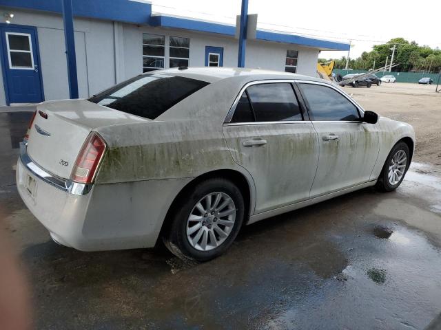  CHRYSLER 300 2013 White