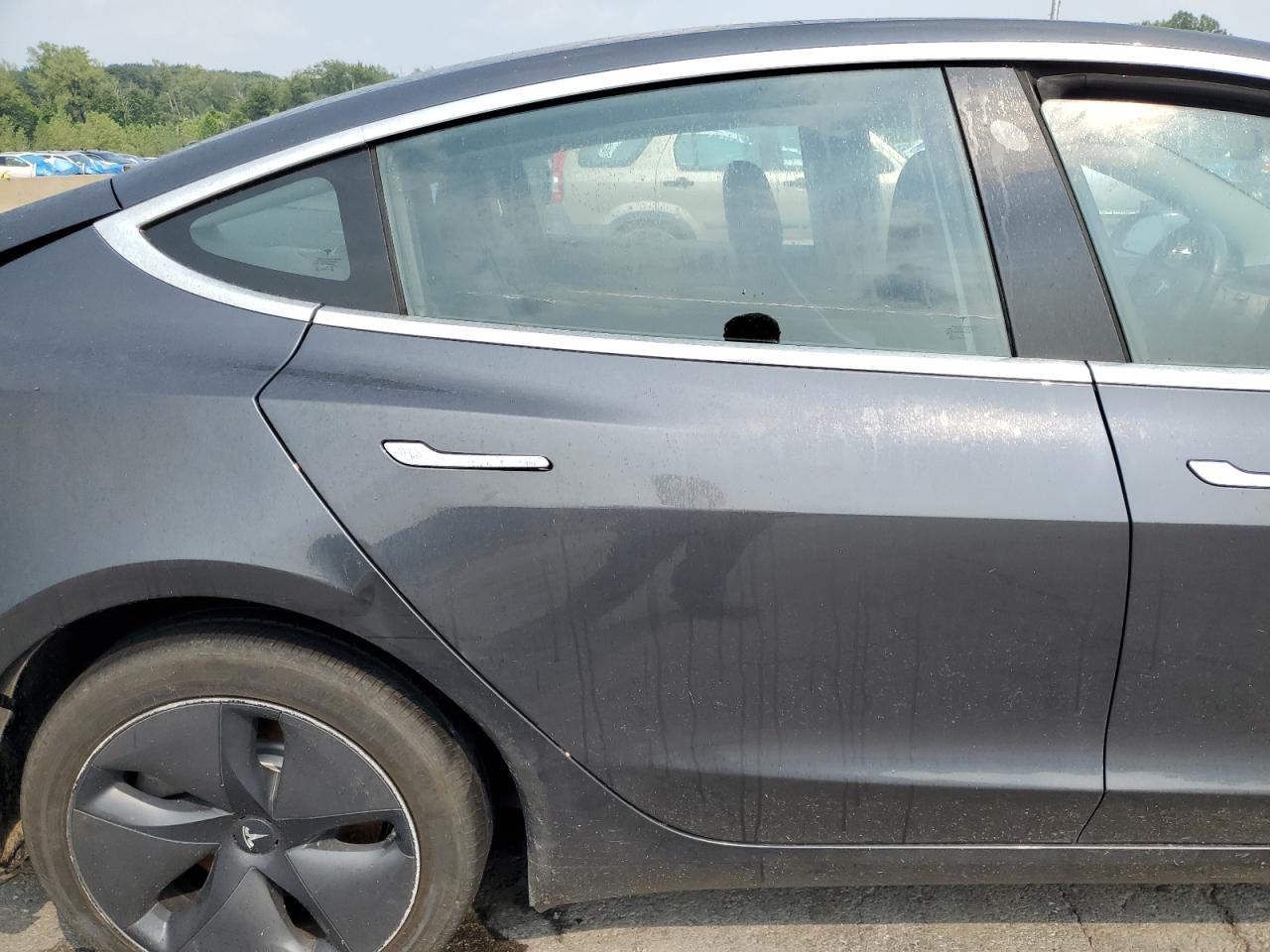 2018 Tesla Model 3 VIN: 5YJ3E1EB8JF065955 Lot: 67397415