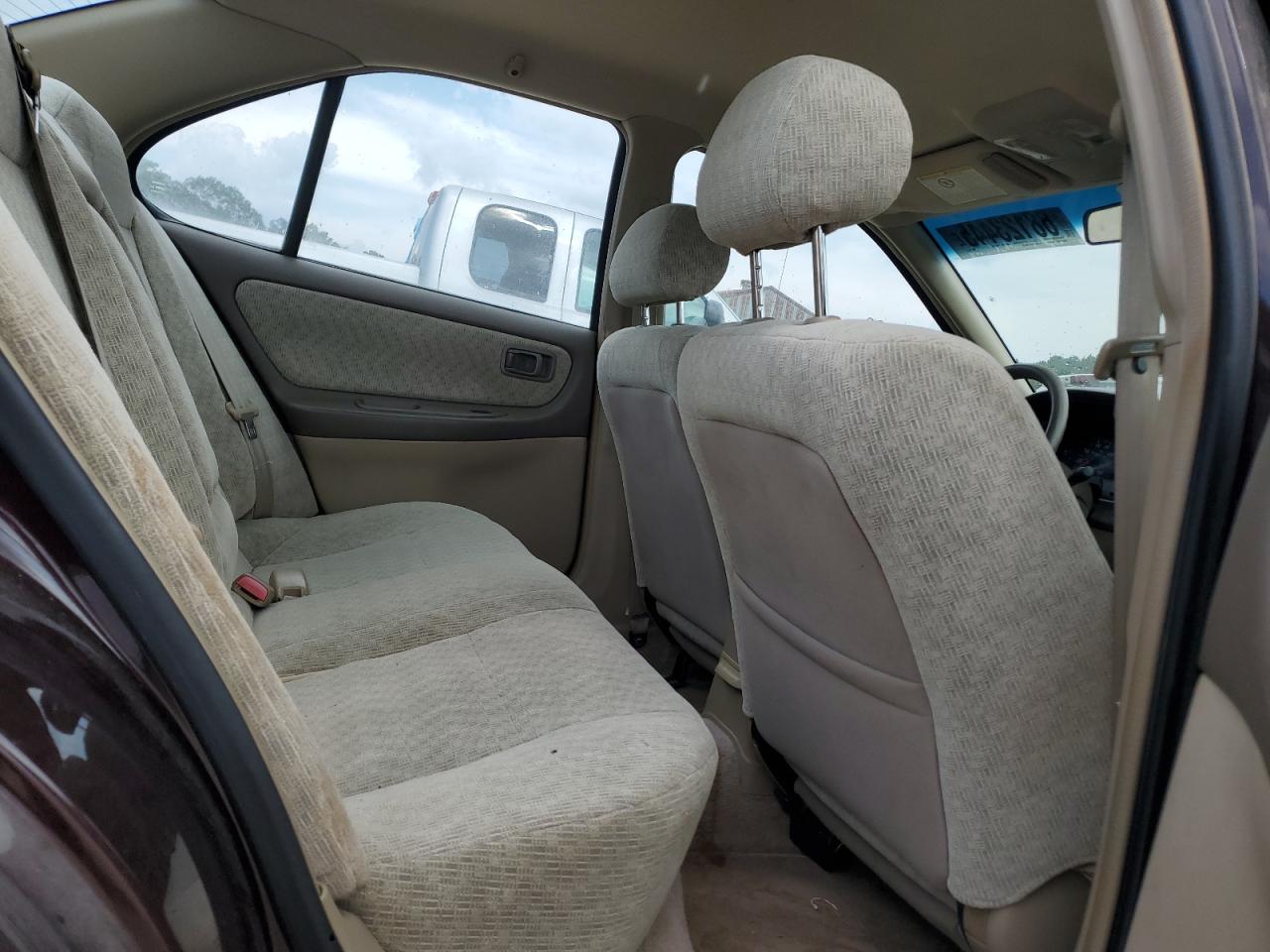 2000 Nissan Altima Xe VIN: 1N4DL01D1YC157577 Lot: 68123445