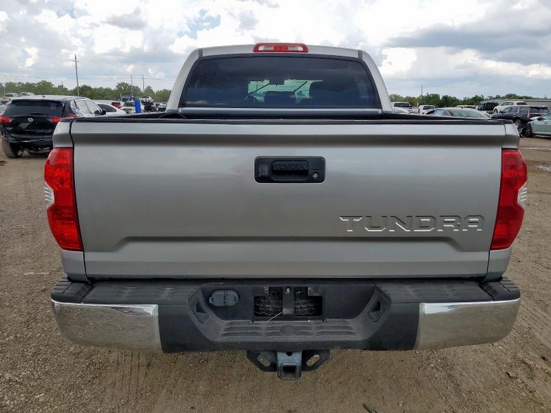 2016 TOYOTA TUNDRA CREWMAX SR5  