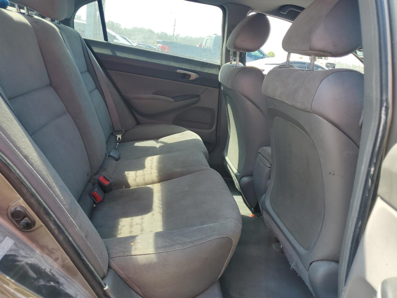 2008 Honda Civic Lx VIN: 1HGFA165X8L083657 Lot: 69752145