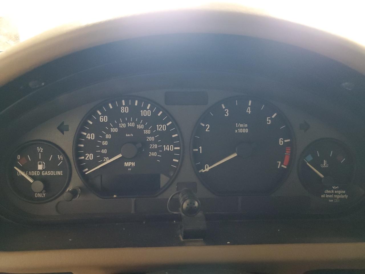 1999 BMW Z3 2.3 VIN: 4USCH9330XLG00765 Lot: 70543855