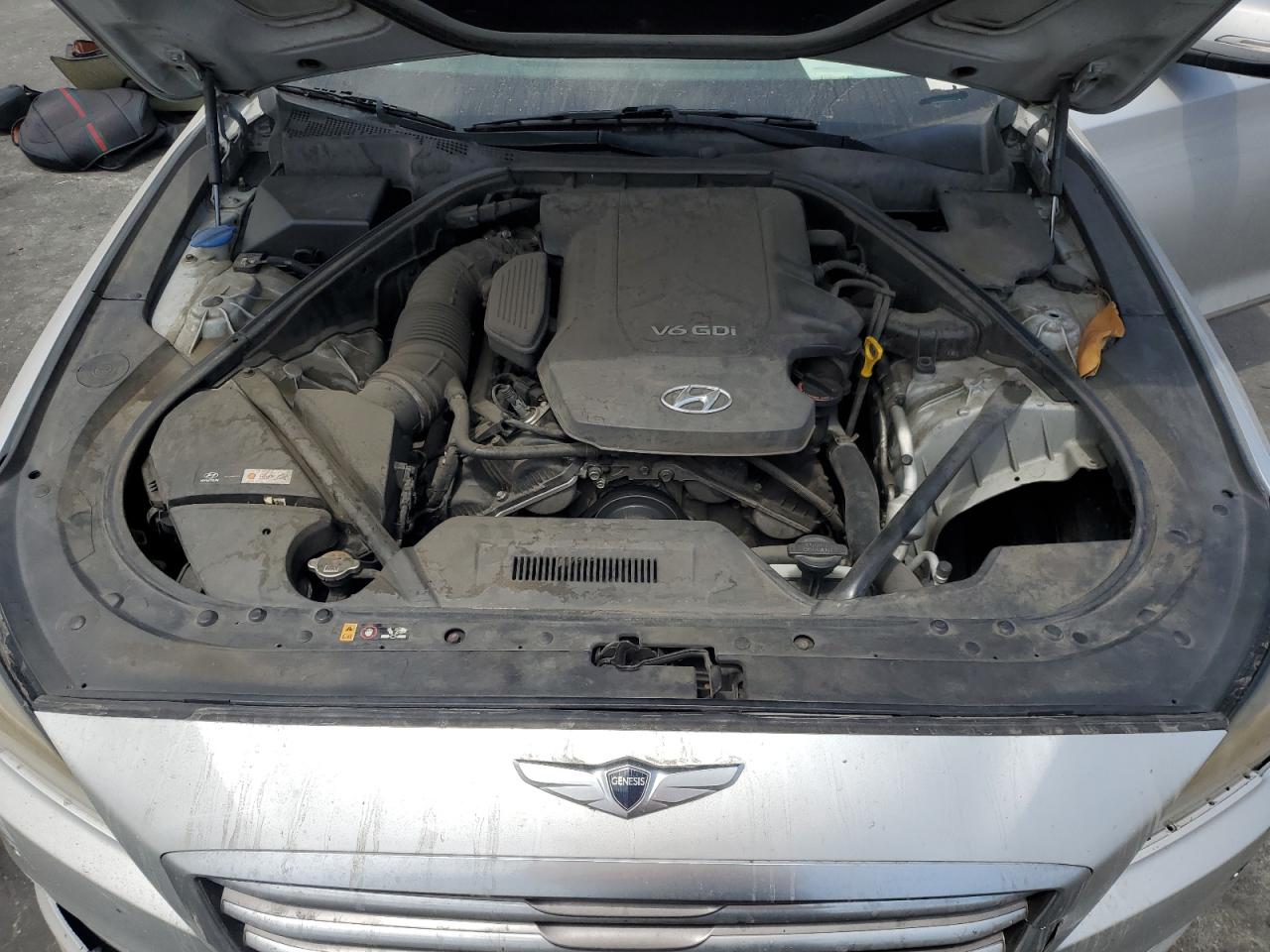 2016 Hyundai Genesis 3.8L VIN: KMHGN4JE3GU142049 Lot: 58973045