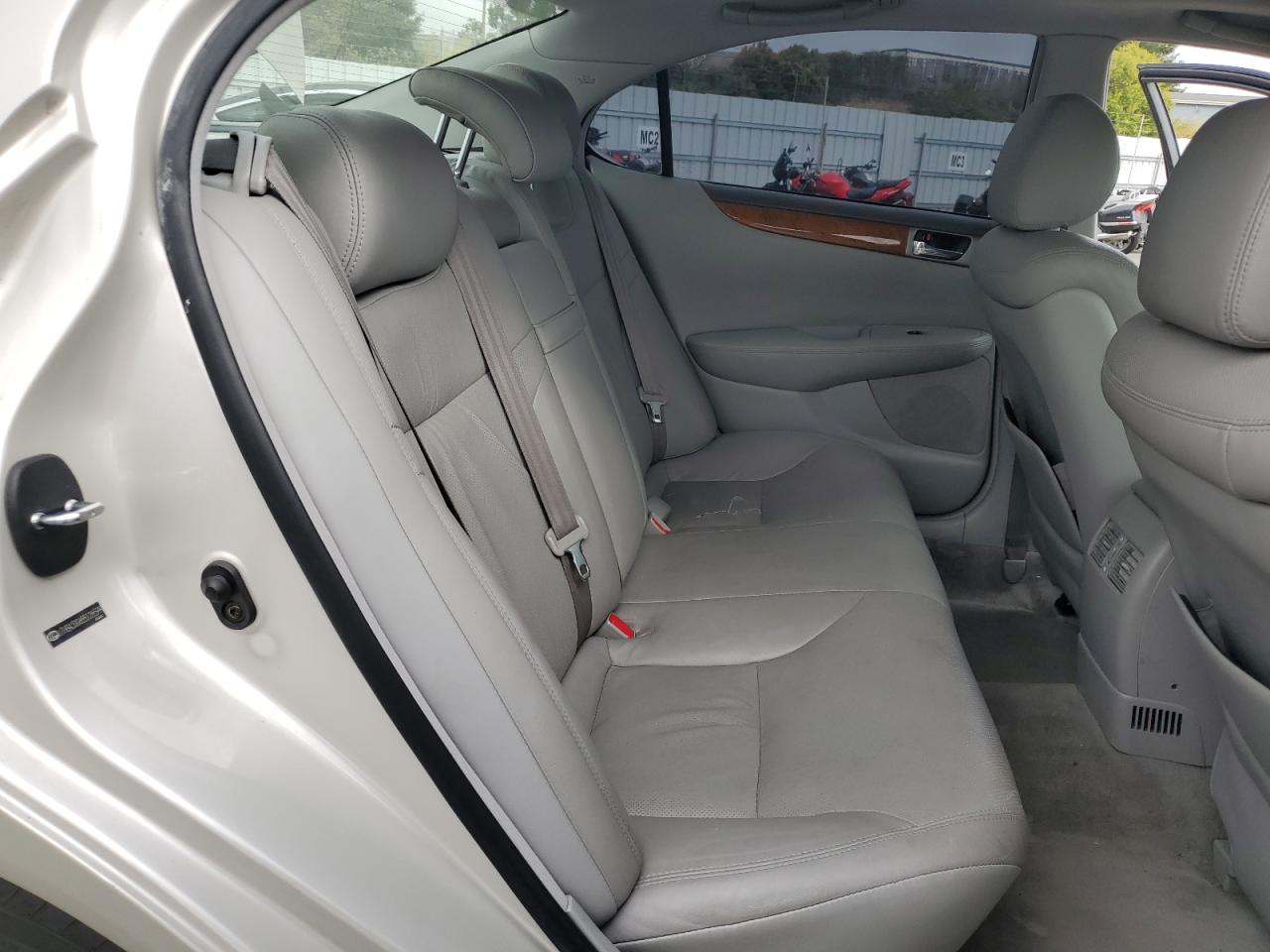 2005 Lexus Es 330 VIN: JTHBA30G655126599 Lot: 68140445