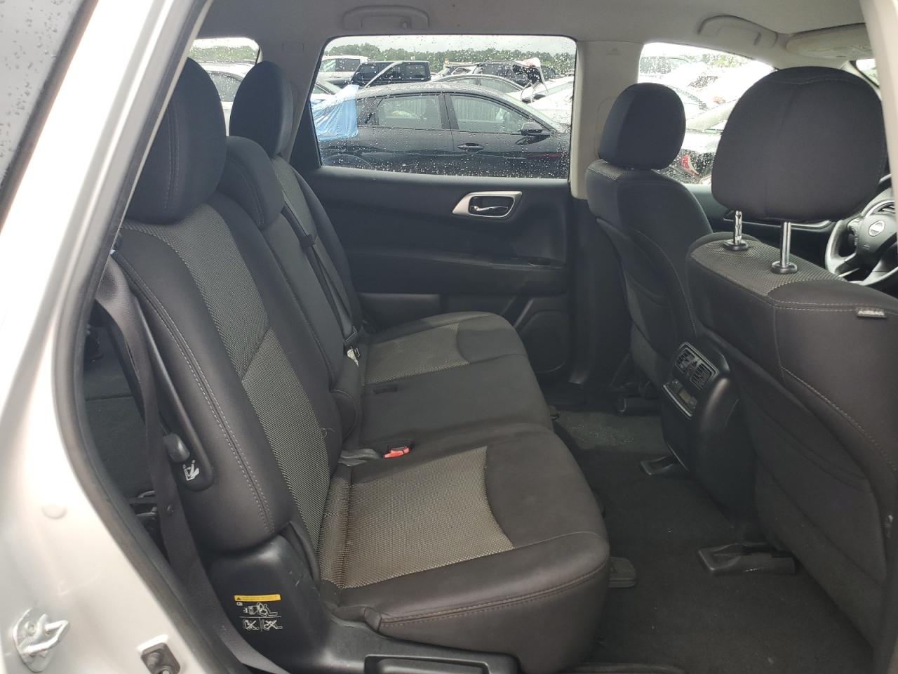 2017 Nissan Pathfinder S VIN: 5N1DR2MM0HC645544 Lot: 68413595