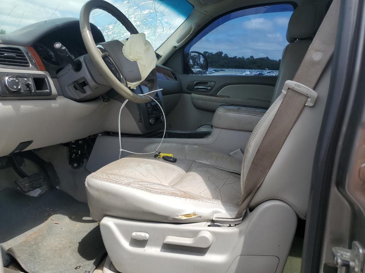 2007 GMC Yukon VIN: 1GKFC13087J332425 Lot: 67978045