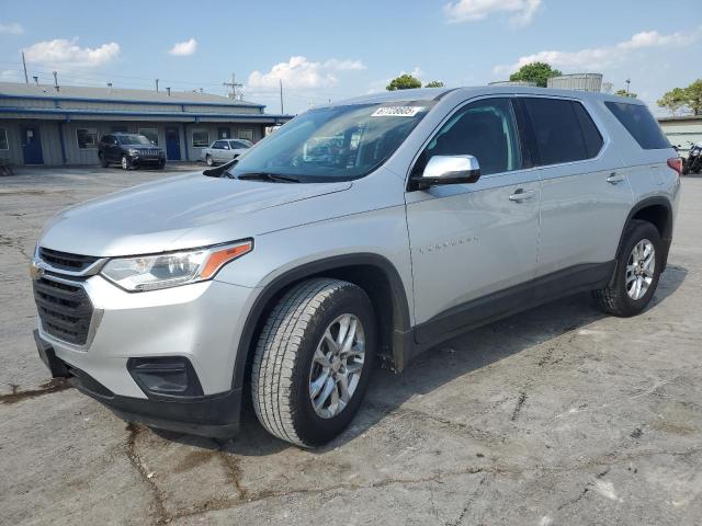  CHEVROLET TRAVERSE 2019 Серебристый