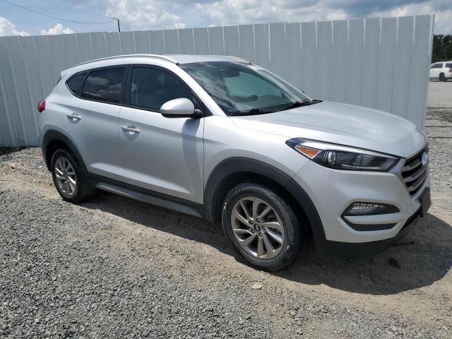  HYUNDAI TUCSON 2018 Серебристый