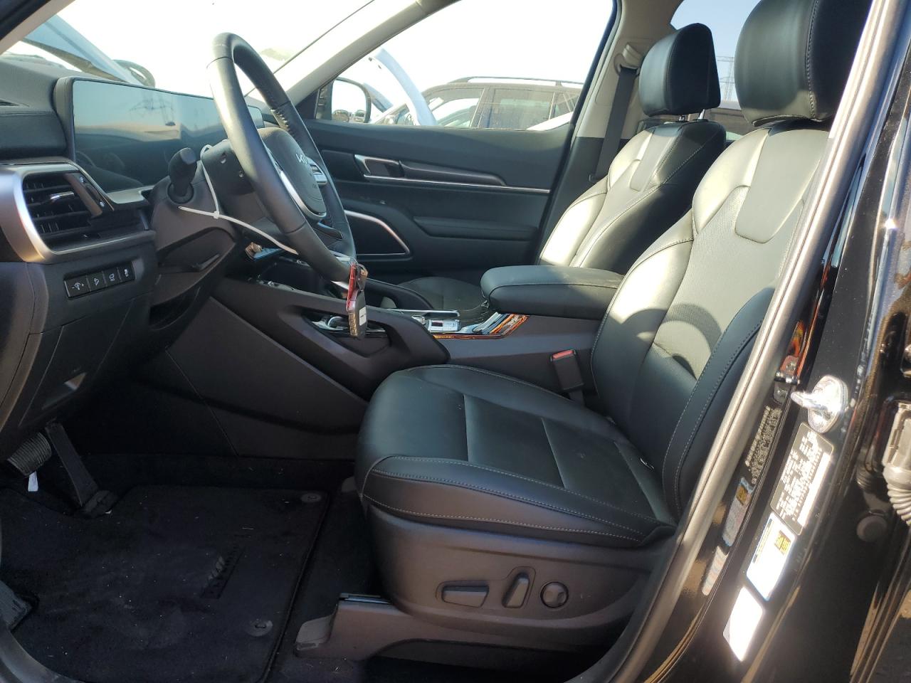 2025 Kia Telluride S VIN: 5XYP6DGC5SG659659 Lot: 70189865