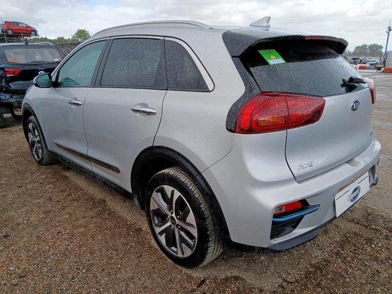2020 KIA E-NIRO 4