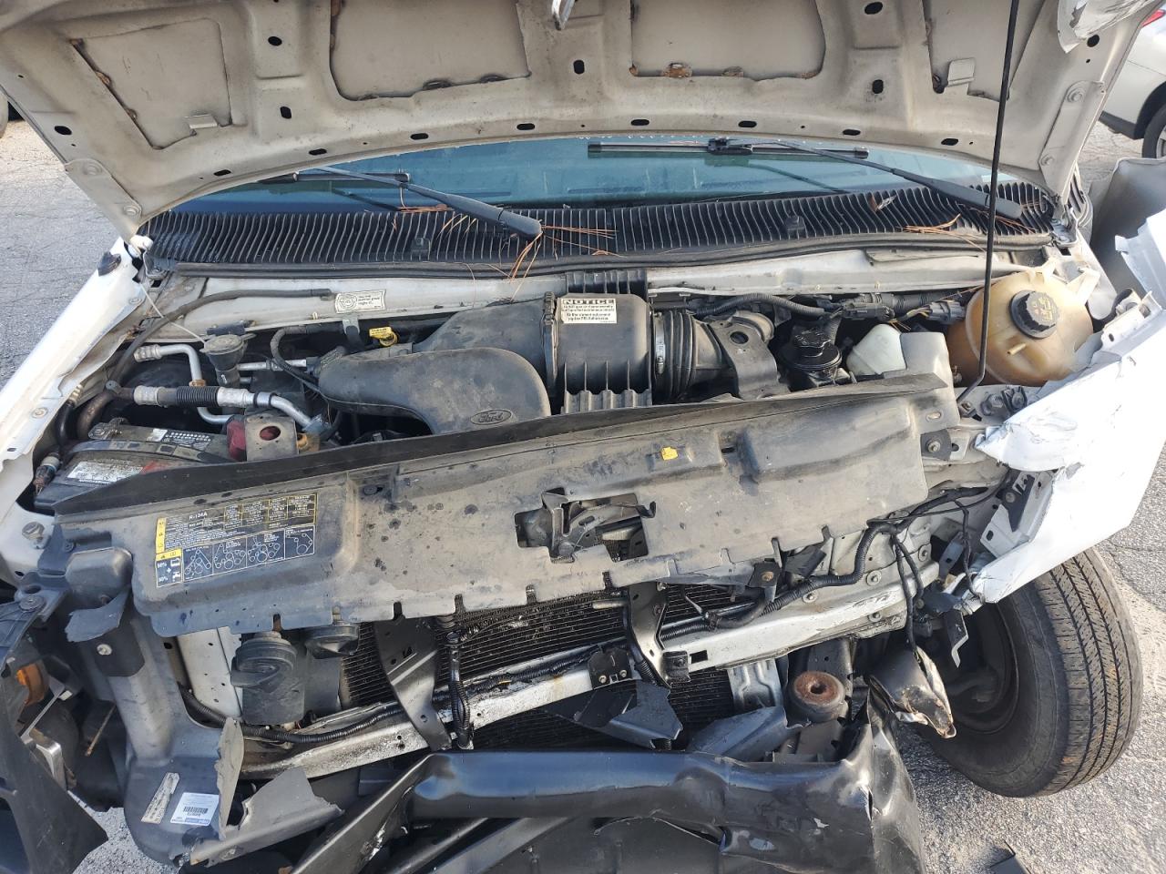 2013 Ford Econoline E350 Super Duty Cutaway Van VIN: 1FDWE3FL5DDB20658 Lot: 67215265