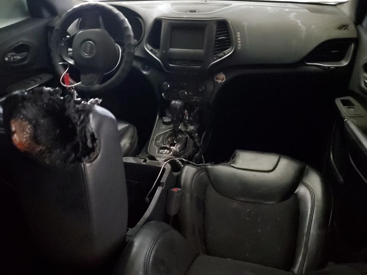 2019 Jeep Cherokee Latitude Plus VIN: 1C4PJMLBXKD367032 Lot: 69058445