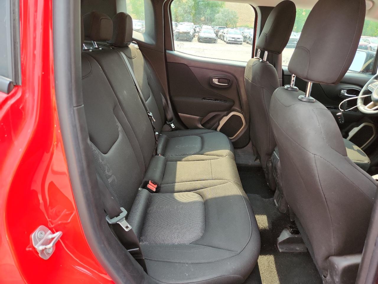 2016 Jeep Renegade Sport VIN: ZACCJBAT7GPC78199 Lot: 69679245