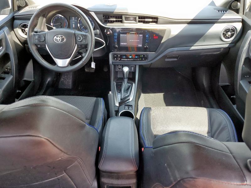  TOYOTA COROLLA 2019 Серебристый