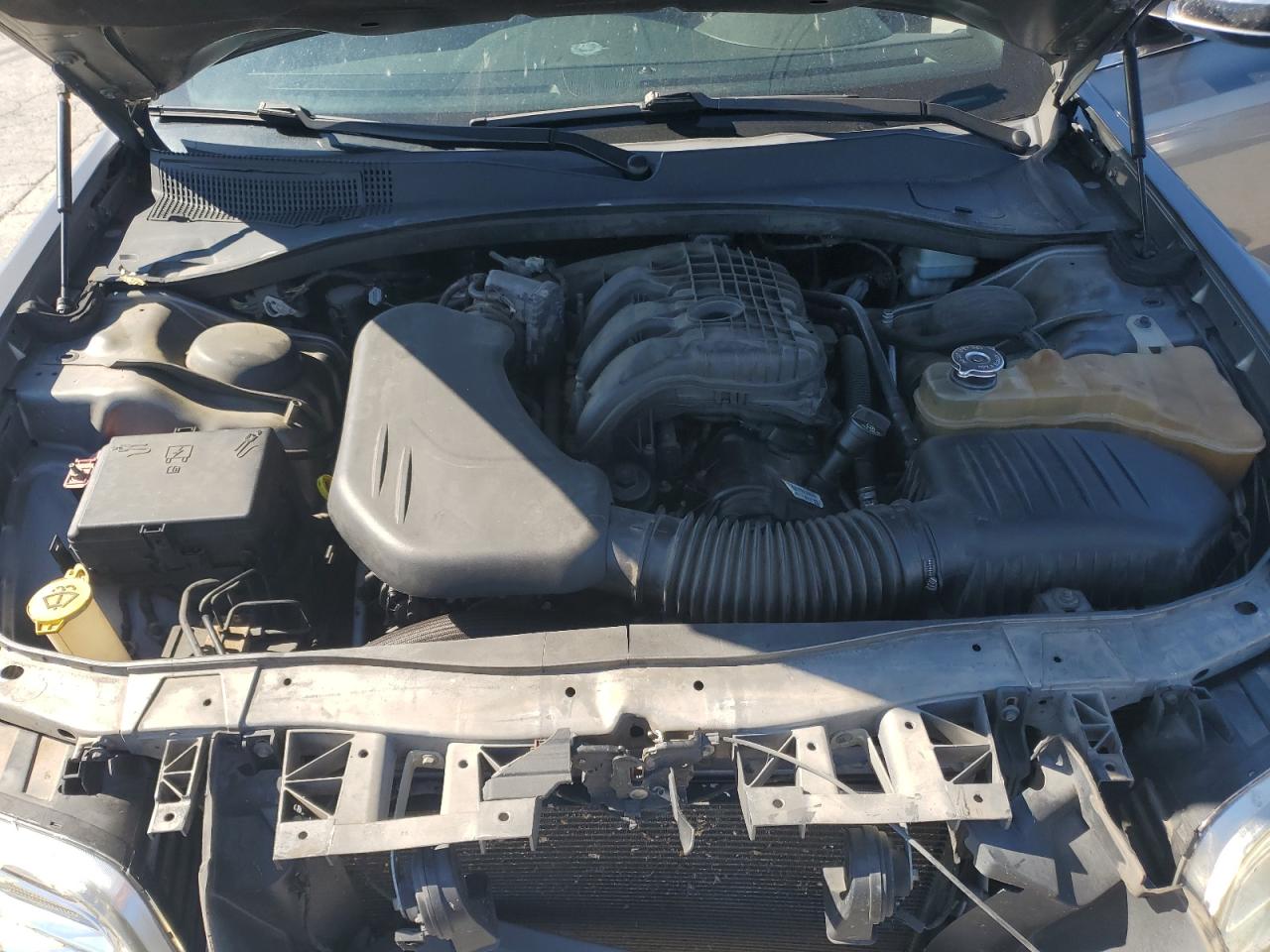 2011 Chrysler 300 Limited VIN: 2C3CA5CG2BH592150 Lot: 70568835