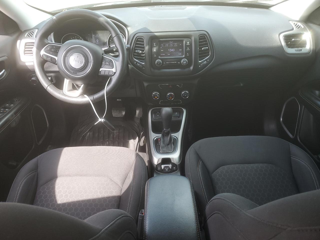 2017 Jeep Compass Sport VIN: 3C4NJCAB3HT658334 Lot: 68210165