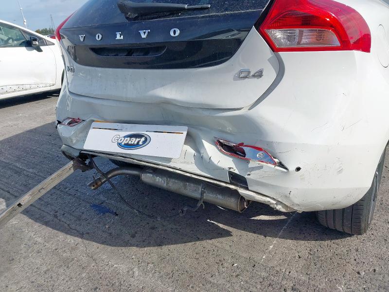 2015 VOLVO V40 R DESIGN NAV