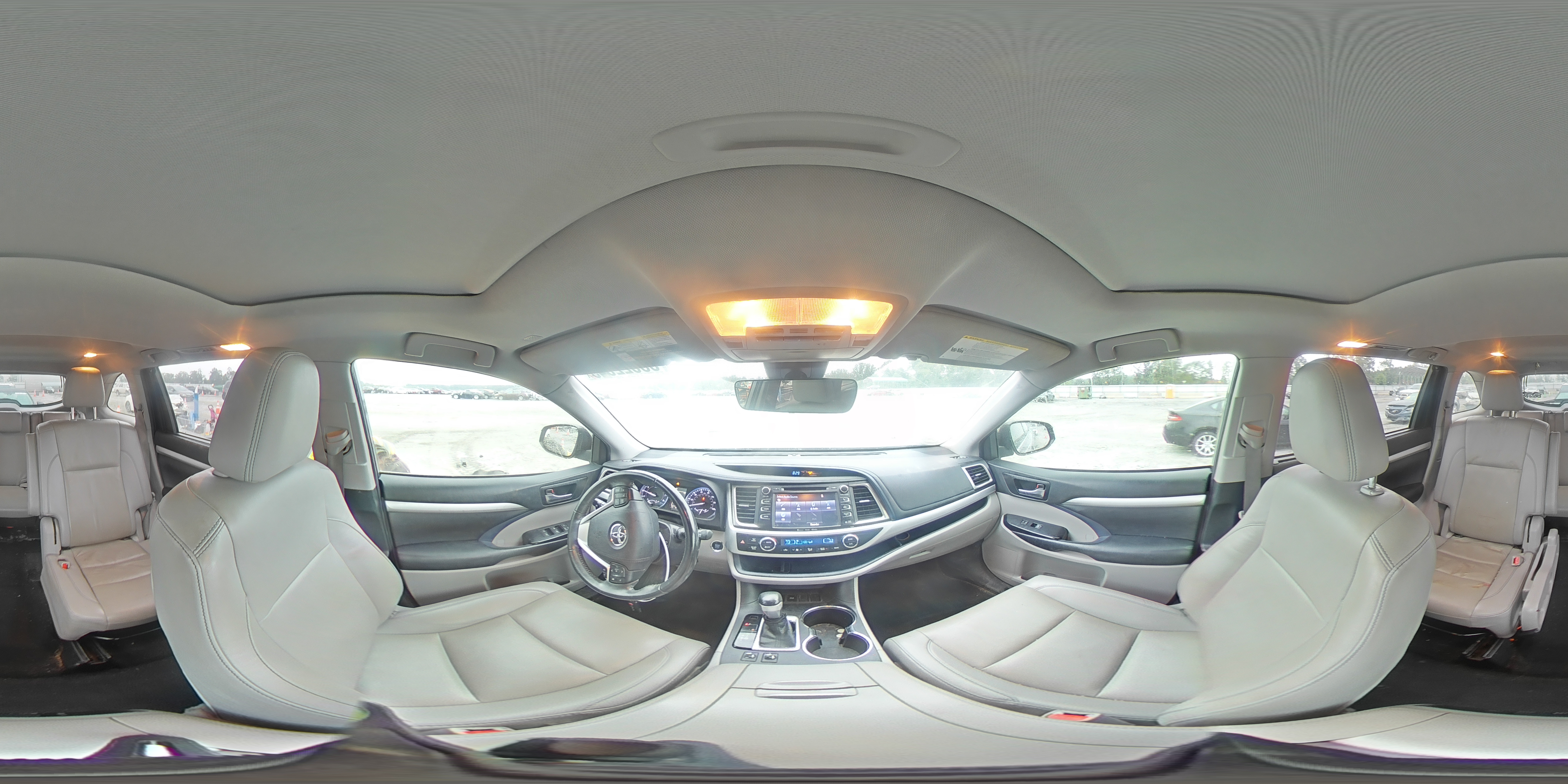 2019 Toyota Highlander Se VIN: 5TDKZRFH1KS565485 Lot: 68022545