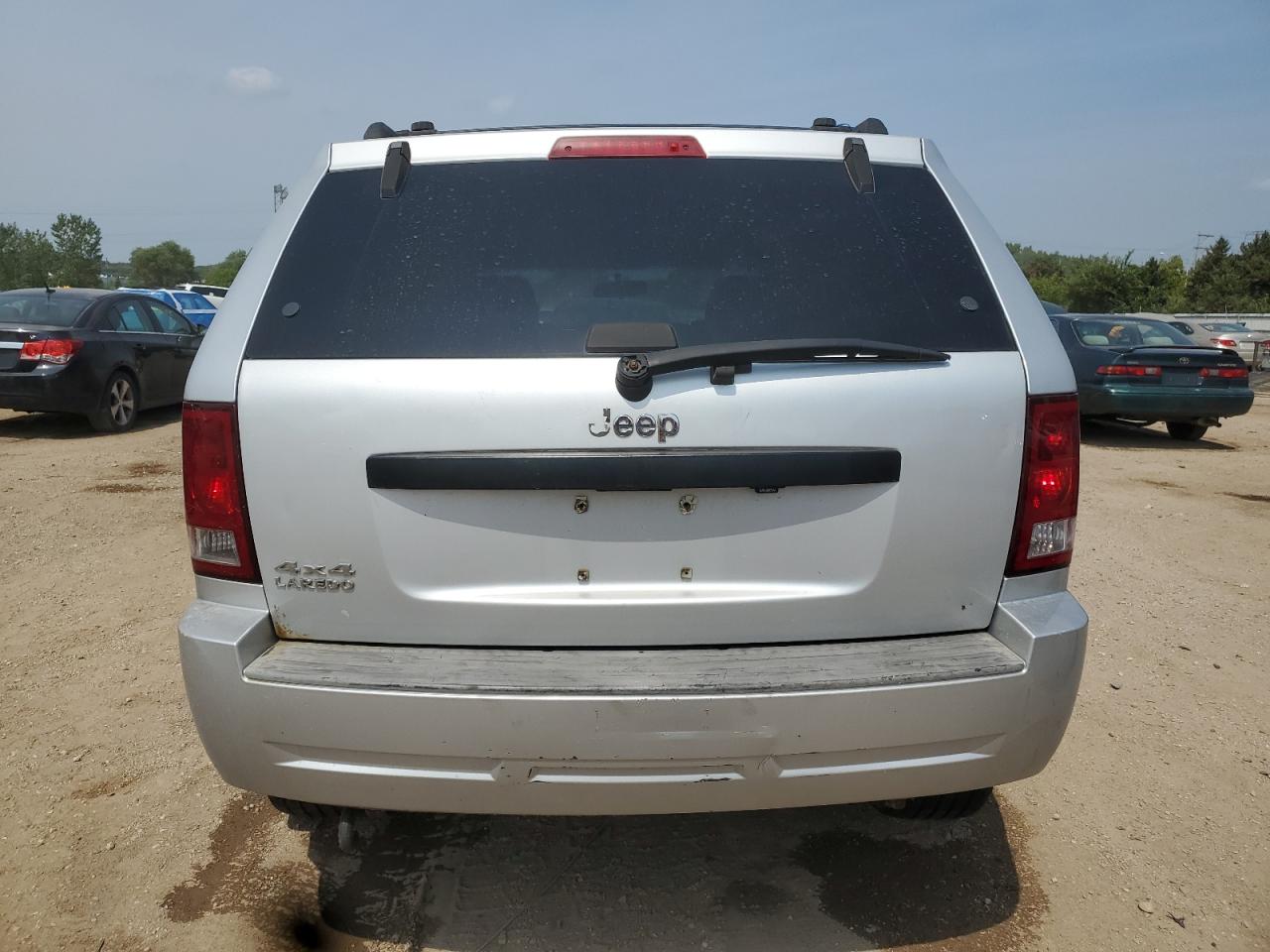 1J8GR48K38C168641 2008 Jeep Grand Cherokee Laredo