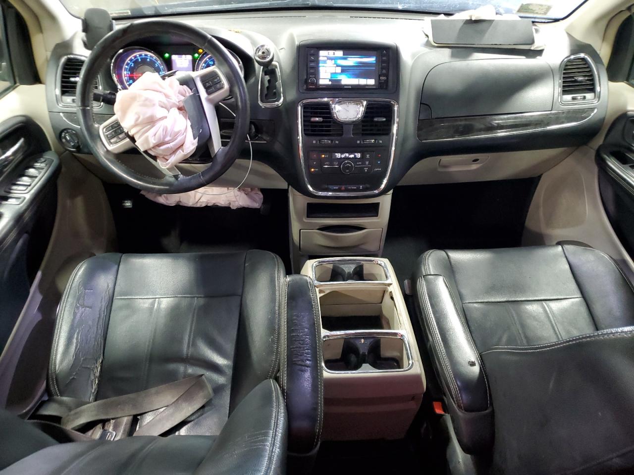 2014 Chrysler Town & Country Touring VIN: 2C4RC1BG6ER272810 Lot: 68858055