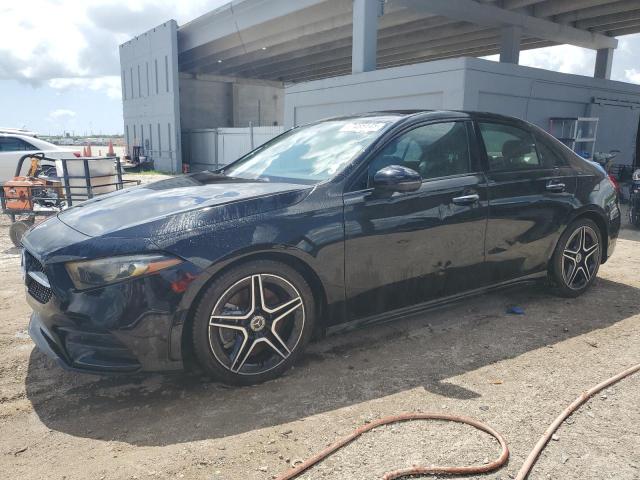  MERCEDES-BENZ A-CLASS 2020 Czarny
