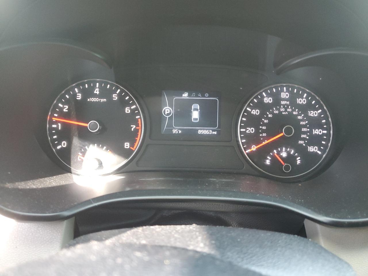 2018 Kia Optima Lx VIN: 5XXGT4L3XJG258285 Lot: 70313075