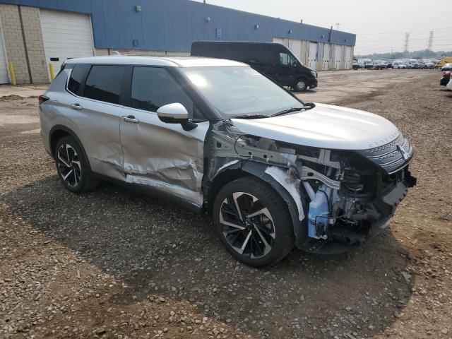  MITSUBISHI OUTLANDER 2024 Серебристый