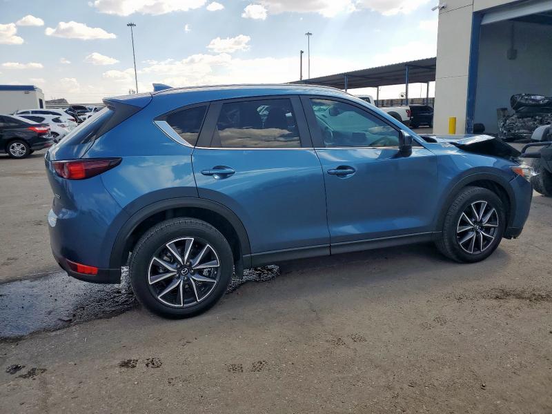  MAZDA CX-5 2018 Синий