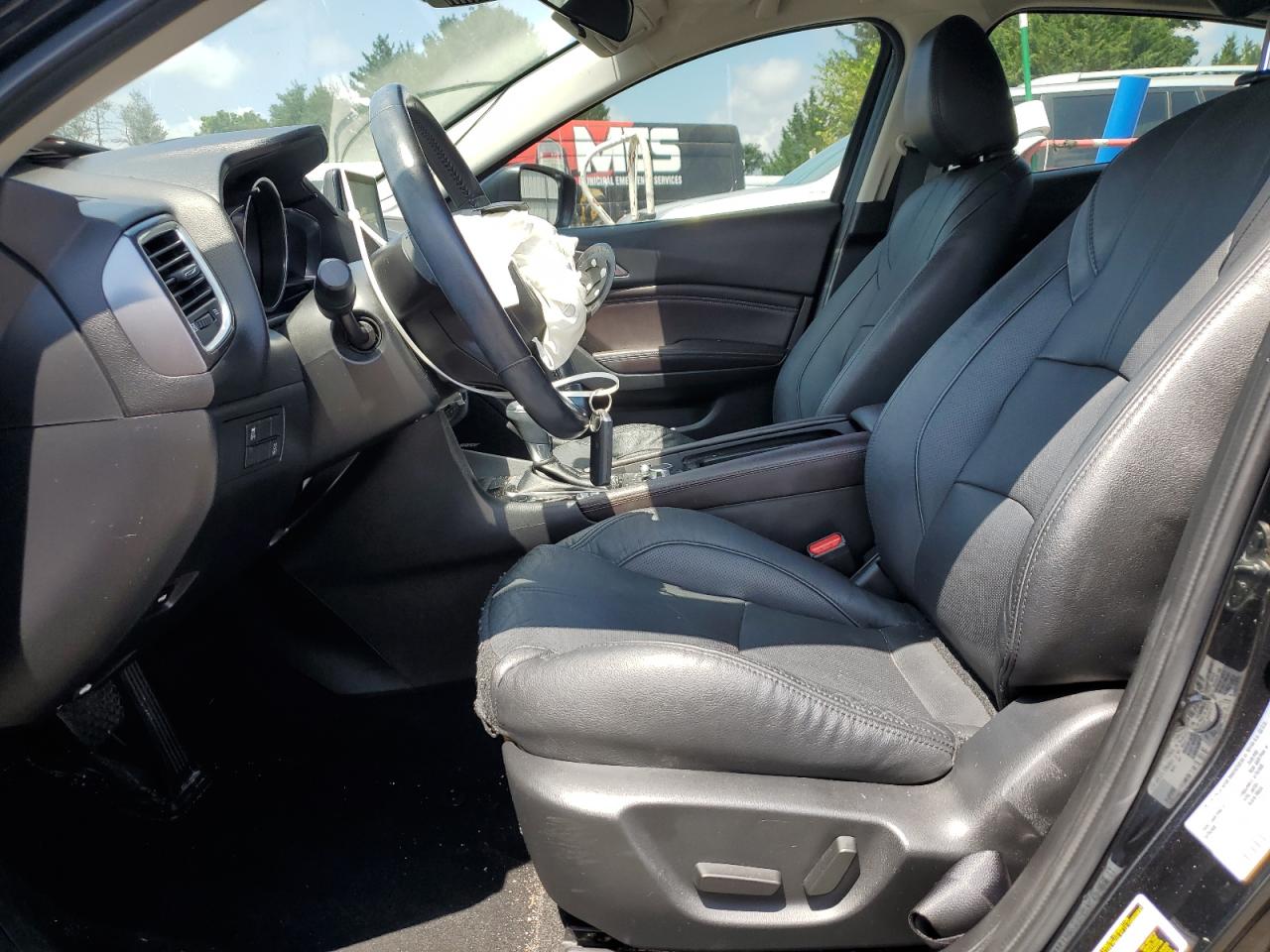 2018 Mazda 3 Grand Touring VIN: 3MZBN1W31JM169957 Lot: 68382945