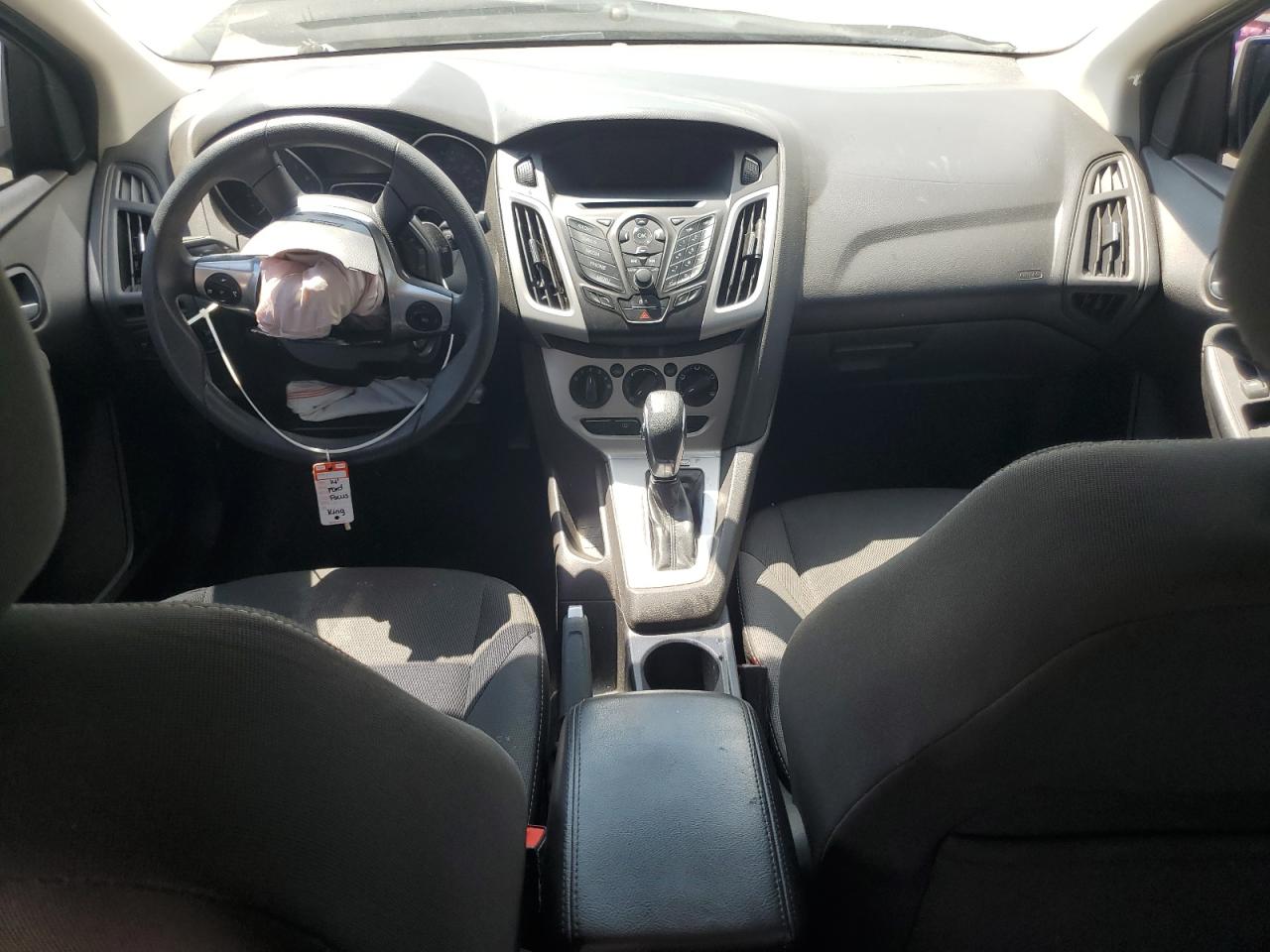 2014 Ford Focus Se VIN: 1FADP3F28EL223132 Lot: 70185845
