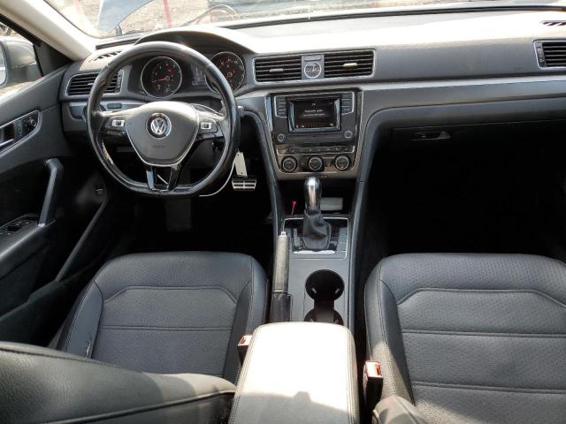 Седаны VOLKSWAGEN PASSAT 2016 Серый