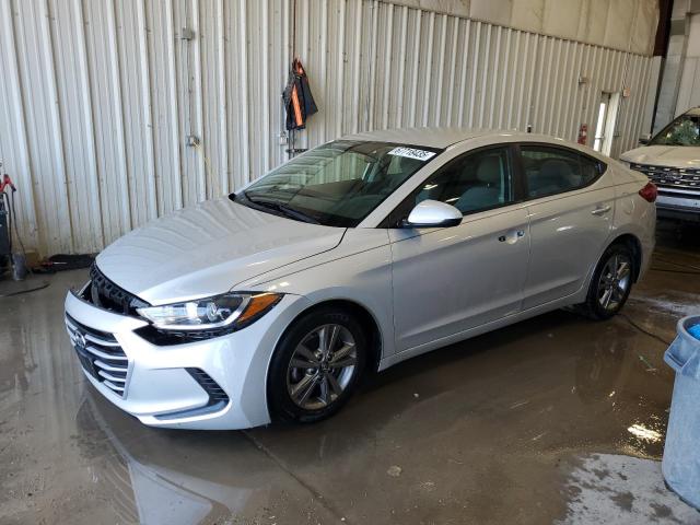  HYUNDAI ELANTRA 2017 Белы