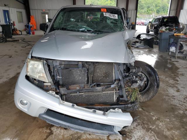  NISSAN FRONTIER 2013 Silver