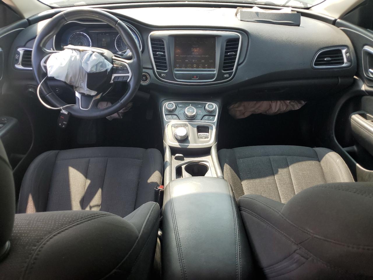 2016 Chrysler 200 Limited VIN: 1C3CCCAB2GN128862 Lot: 68938565