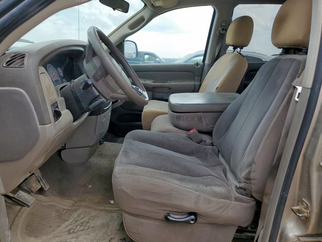 2004 Dodge Ram 1500 St VIN: 1D7HA18N14J218668 Lot: 70330655