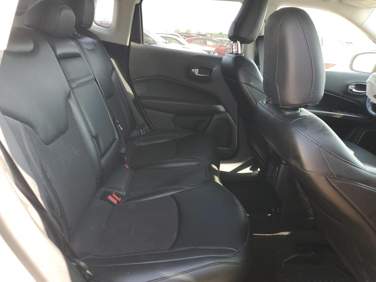 2020 Jeep Compass Latitude VIN: 3C4NJDBB5LT105021 Lot: 67738385