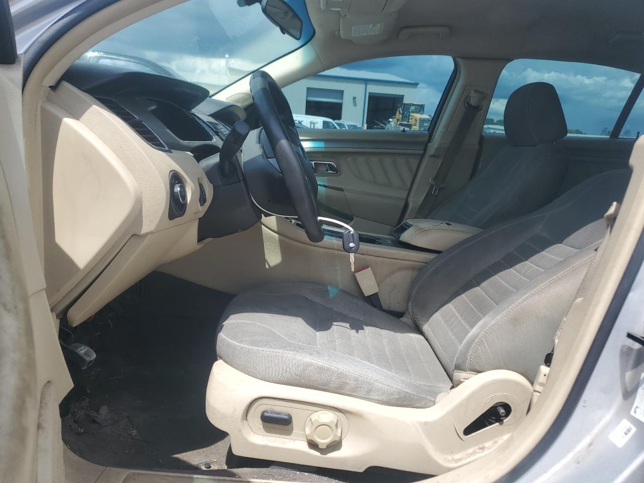 2015 Ford Taurus Se VIN: 1FAHP2D86FG106520 Lot: 67996925