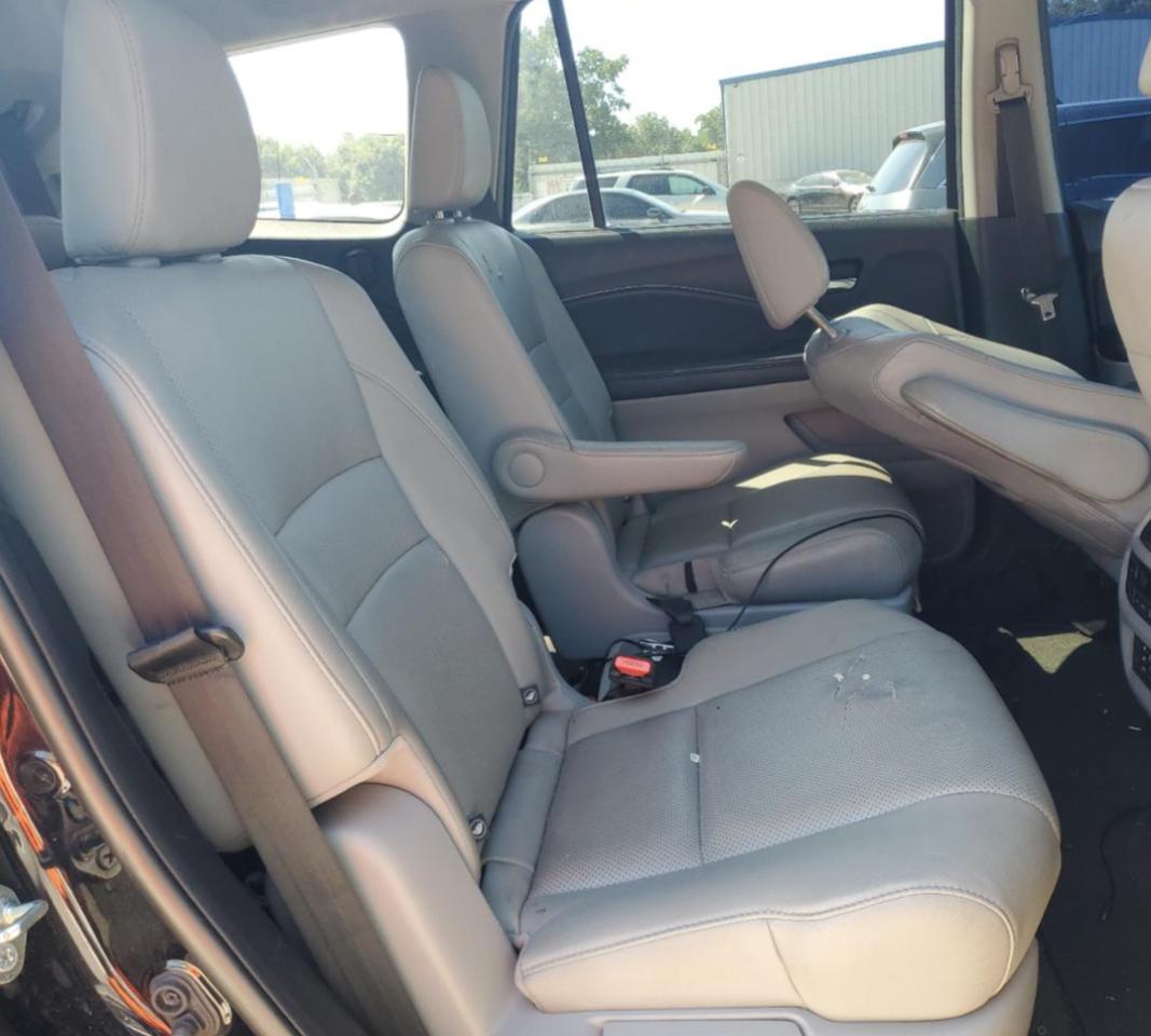 2016 Honda Pilot Elite VIN: 5FNYF6H00GB037005 Lot: 69608935