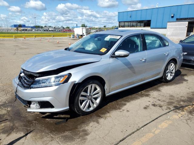  VOLKSWAGEN PASSAT 2017 Серебристый