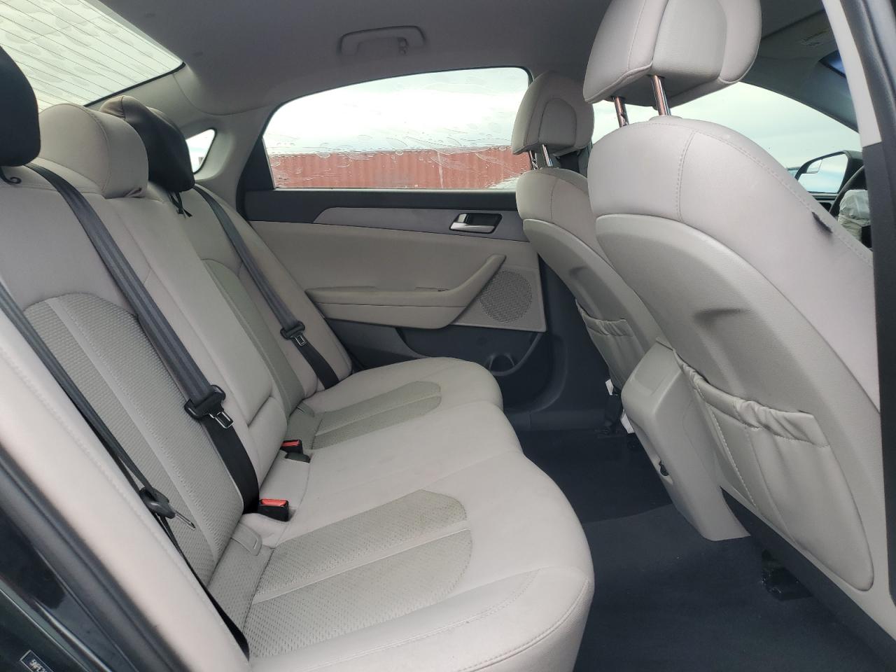 2017 Hyundai Sonata Se VIN: 5NPE24AF3HH580739 Lot: 69810315