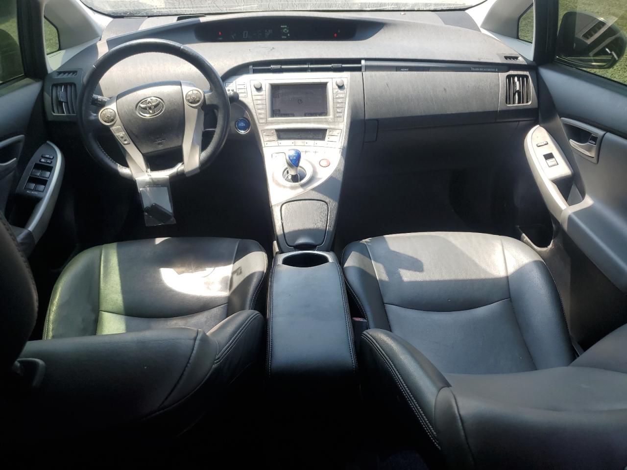 JTDKN3DP6E3049048 2014 Toyota Prius Plug-In