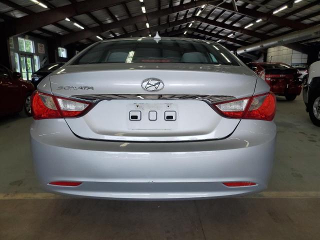 Sedans HYUNDAI SONATA 2013 Srebrny